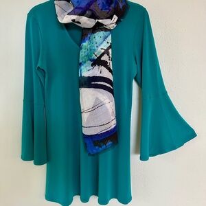 Classic Eva Varro Draped & Shaped V-Neck Tunic Style - Size S